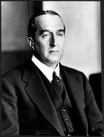 Stanley Melbourne Bruce becomes Prime Minister