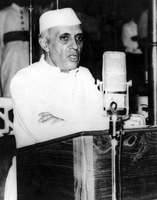 India becomes independent from British rule