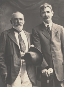 Portrait of J.F. Archibald and Henry Lawson, Sydney, September 1918.
              Image courtesy National Library of Australia.